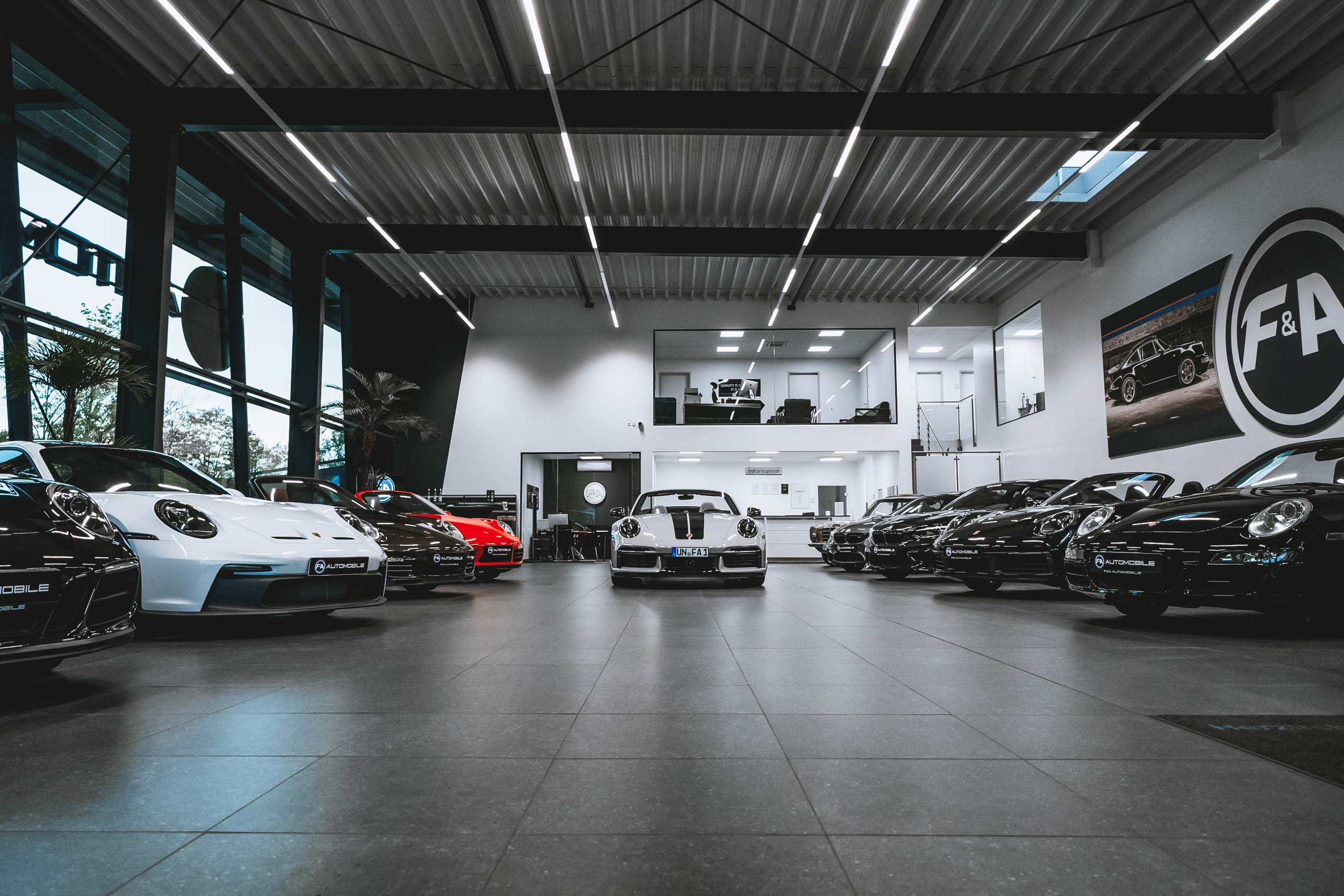 F&A Automobile | Ihr Autohandel für Premiummarken im Ruhrgebiet | Premiummarken